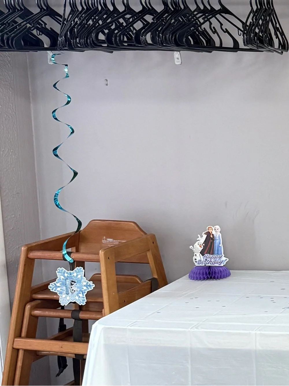 Frozen Party Decorations